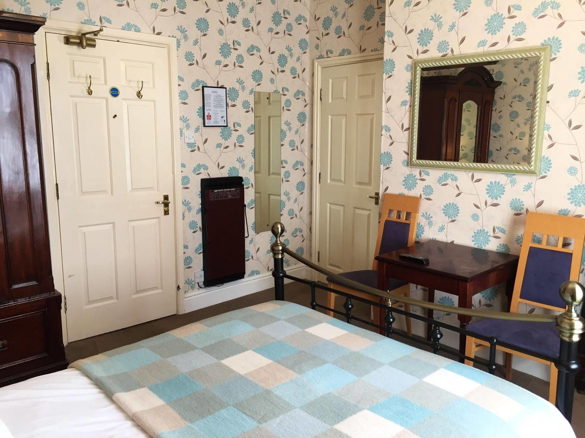 The Beaumont Accommodation Louth  Bagian luar foto